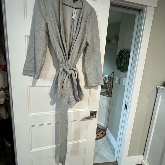 Banana Republic Cardigan Large - Picture 2 of 7